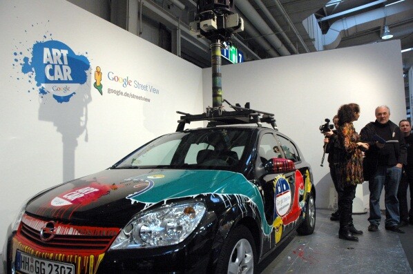 Google Street View erneut in der Kritik: Datenschützer werfen Google vor, WLAN-Daten rechtwidrig zu speichern. Bild: Zollondz Google Street View erneut in der Kritik: Datenschützer werfen Google vor, WLAN-Daten rechtwidrig zu speichern. Bild: Zollondz