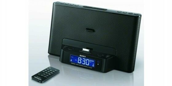 Besitzt einen Radioempfänger: Das Dockingsystem ICF-DS15IP von Sony. (Bild: Sony) Besitzt einen Radioempfänger: Das Dockingsystem ICF-DS15IP von Sony. (Bild: Sony)