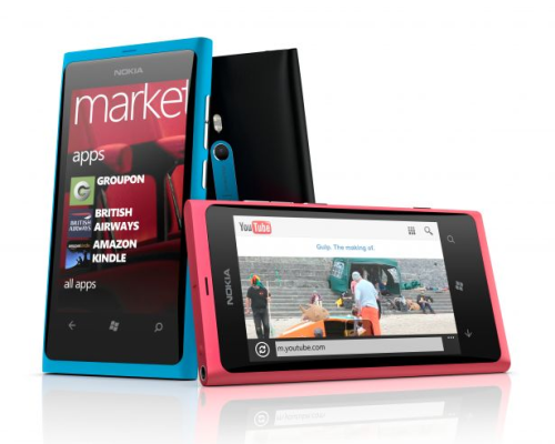 Das Nokia Lumia 800 ist ab dem 15. November auch bei O2 erhältlich. (Bild: Nokia) Das Nokia Lumia 800 ist ab dem 15. November auch bei O2 erhältlich. (Bild: Nokia)