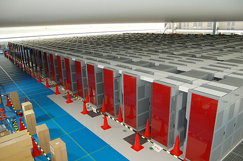 Schnellste Rechner der Welt: der K Computer des Riken-Instituts. (Bild: Riken) Schnellste Rechner der Welt: der K Computer des Riken-Instituts. (Bild: Riken)
