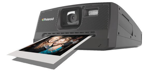 Schwerer als herkömmliche Digitalkameras: die neue Polaroid Z340. (Bild: Polaroid) Schwerer als herkömmliche Digitalkameras: die neue Polaroid Z340. (Bild: Polaroid)