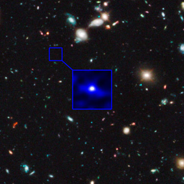Am weitesten entfernte Galaxie: Rund 13,2 Milliarde Jahre war das Licht des Himmelskörper unterwegs. (Bild: NASA, ESA, Garth Illingworth (UC Santa Cruz), Rychard Bouwens (UC Santa Cruz and Leiden University) and the HUDF09 Team) Am weitesten entfernte Galaxie: Rund 13,2 Milliarde Jahre war das Licht des Himmelskörper unterwegs. (Bild: NASA, ESA, Garth Illingworth (UC Santa Cruz), Rychard Bouwens (UC Santa Cruz and Leiden University) and the HUDF09 Team)