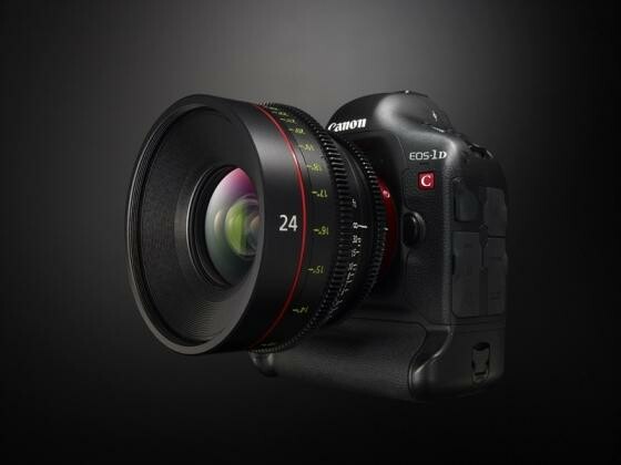 Canons Spiegelreflexkamera EOS-1D C arbeitet schon mit der hohen 4K-Auflösung. (Foto: Canon) Canons Spiegelreflexkamera EOS-1D C arbeitet schon mit der hohen 4K-Auflösung. (Foto: Canon)