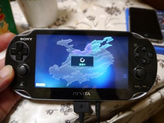 Eingefrorener Bildschirm: Sony hatte seine Probleme mit dem Marktstart seines Handhelds PS Vita. Jetzt werden Vorfälle untersucht, bei denen die Konsole durchbrannte. (Bild: Rocketnews24) Eingefrorener Bildschirm: Sony hatte seine Probleme mit dem Marktstart seines Handhelds PS Vita. Jetzt werden Vorfälle untersucht, bei denen die Konsole durchbrannte. (Bild: Rocketnews24)