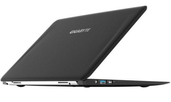 Die Hülle des Gigabyte X11 besteht komplett aus Kohlenstofffaser - das macht das Ultrabook leicht und stabil zugleich. (Bild: gigabyte.de) Die Hülle des Gigabyte X11 besteht komplett aus Kohlenstofffaser - das macht das Ultrabook leicht und stabil zugleich. (Bild: gigabyte.de)