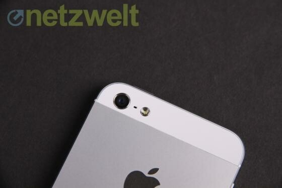Die Kamera des iPhone 5 (Bild: netzwelt). Die Kamera des iPhone 5 (Bild: netzwelt).