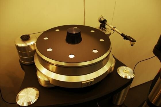 Klassische Plattenspieler sind beliebter denn je, nicht nur bei Hi-Fi-Fans. (Bild: netzwelt) Klassische Plattenspieler sind beliebter denn je, nicht nur bei Hi-Fi-Fans. (Bild: netzwelt)