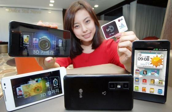 LG bringt mit dem LG Optimus 3D Max die zweite Generation seines 3D-Handys auf den deutschen Markt. (Bild: LG) LG bringt mit dem LG Optimus 3D Max die zweite Generation seines 3D-Handys auf den deutschen Markt. (Bild: LG)