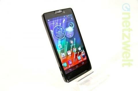 Das Motorola Razr HD läuft nun mit Android 4.1 Jelly Bean. (Bild: netzwelt) Das Motorola Razr HD läuft nun mit Android 4.1 Jelly Bean. (Bild: netzwelt)