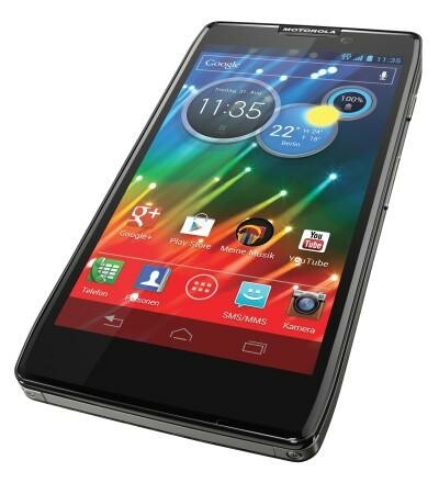 Motorola verkauft ab Oktober das neue Razr HD in Deutschland. (Bild: Motorola) Motorola verkauft ab Oktober das neue Razr HD in Deutschland. (Bild: Motorola)