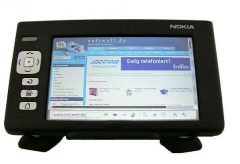 Das Nokia Internet Tablet 770 war der erste Gehversuch vom Nokia im Tablet-Bereich. (Bild: netzwelt) Das Nokia Internet Tablet 770 war der erste Gehversuch vom Nokia im Tablet-Bereich. (Bild: netzwelt)