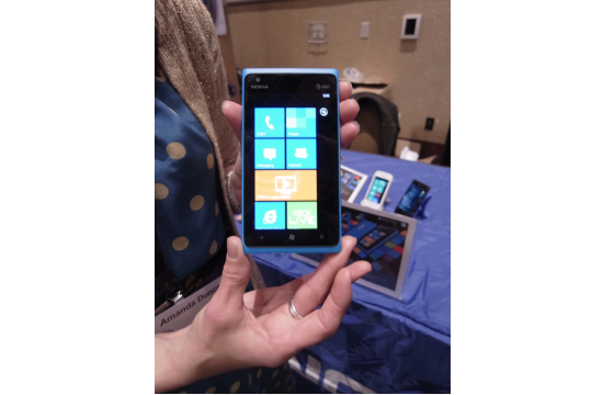 Aktuelle WP-Handys werden kein Update auf Windows Phone 8 erhalten. (Bild: netzwelt) Aktuelle WP-Handys werden kein Update auf Windows Phone 8 erhalten. (Bild: netzwelt)