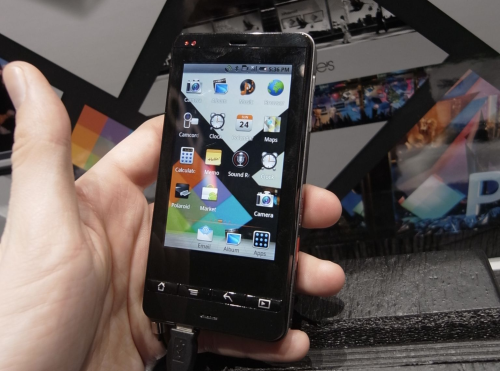 Polaroid stellt mit der SC1630 eine der ersten Digitalkameras auf Android-Basis vor. (Bild: netzwelt) Polaroid stellt mit der SC1630 eine der ersten Digitalkameras auf Android-Basis vor. (Bild: netzwelt)