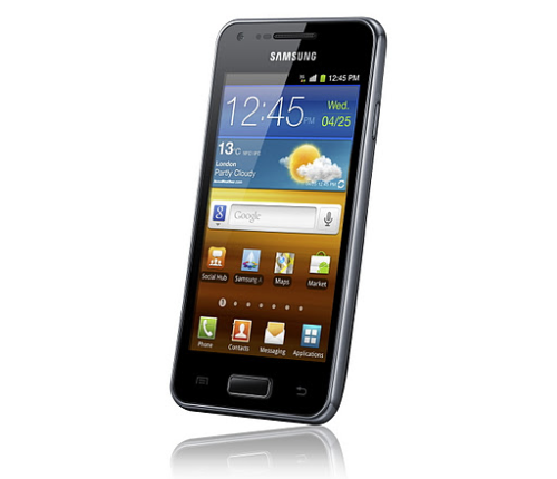 Das Samsung Galaxy S Advance ist ab Februar zunächst in Russland erhältlich. (Bild: Samsung) Das Samsung Galaxy S Advance ist ab Februar zunächst in Russland erhältlich. (Bild: Samsung)