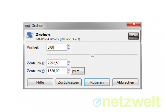 Dialogbox des Drehen-Werkzeug. Über schieberegler oder Textfeld kann der Winkel bestimmt werden. (Bild: netzwelt) Dialogbox des Drehen-Werkzeug. Über schieberegler oder Textfeld kann der Winkel bestimmt werden. (Bild: netzwelt)