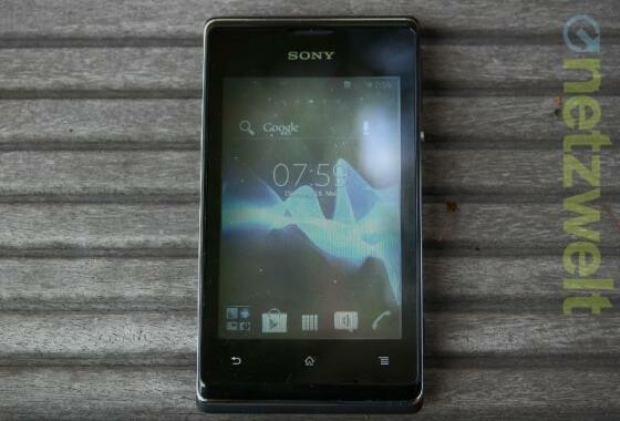 Das Sony Xperia E wird bereits ab 99 Euro angeboten. (Bild: netzwelt) Das Sony Xperia E wird bereits ab 99 Euro angeboten. (Bild: netzwelt)