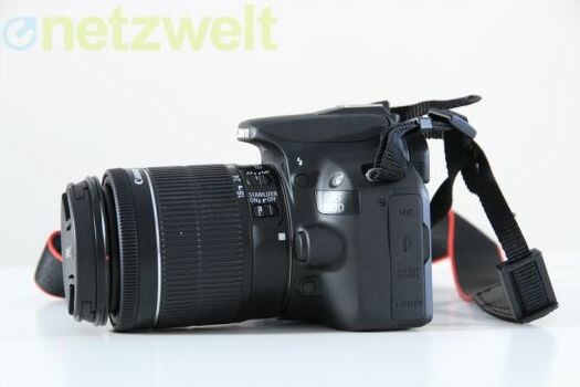 Die EOS 100D ist ähnlich kompakt wie eine Systemkamera. (Bild: netzwelt) Die EOS 100D ist ähnlich kompakt wie eine Systemkamera. (Bild: netzwelt)