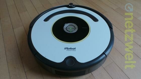 Der iRobot Roomba 620 reinigt Zimmer nach dem Chaos-Prinzip. (Bild: netzwelt) Der iRobot Roomba 620 reinigt Zimmer nach dem Chaos-Prinzip. (Bild: netzwelt)