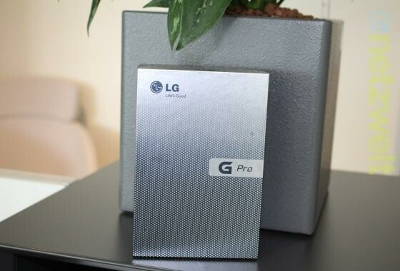 Das Optimus G Pro ist in der netzwelt-Redaktion eingetroffen. (Bild: netzwelt) Das Optimus G Pro ist in der netzwelt-Redaktion eingetroffen. (Bild: netzwelt)
