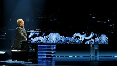 Sir Elton John gibt ein weltweites Live-Konzert. (Bild: Yamaha) Sir Elton John gibt ein weltweites Live-Konzert. (Bild: Yamaha)
