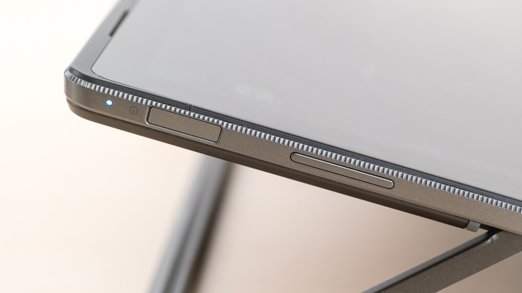 Im seitlich angebrachten Powerknopf verbaut Acer einen Fingerabdrucksensor.