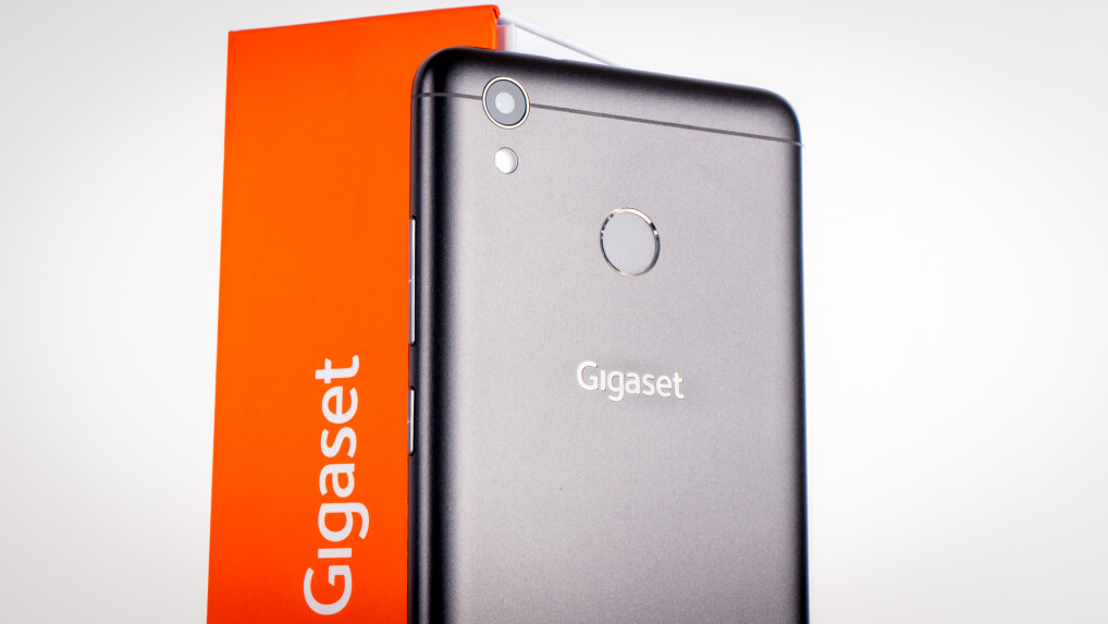 Das Gigaset GS270 (Plus) bietet ein schickes Ganzmetallgehäuse.