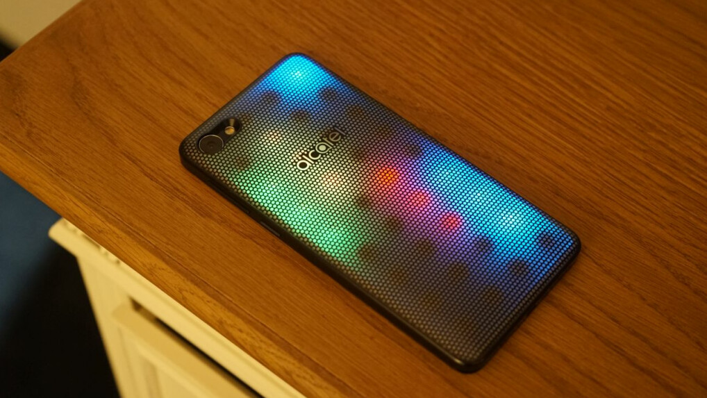 Alcatel A5 LED