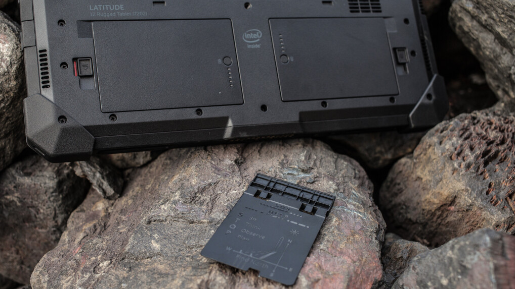 Was tun, wenn es brennt? Tablet mit Notfall-Karte. Haben wir so auch nicht gesehen.