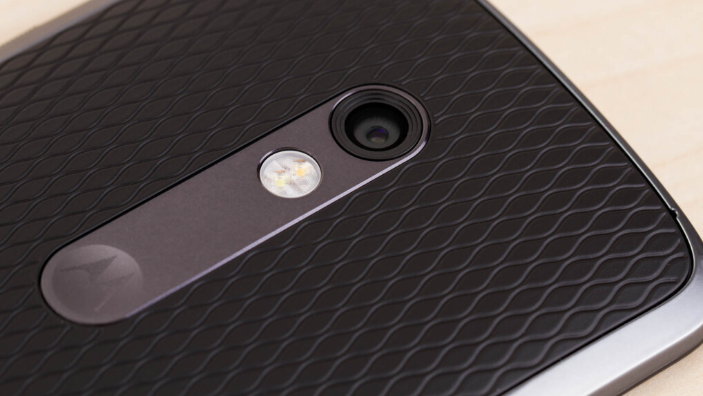 Das Motorola Moto X Play nimmt Bilder mit bis zu 21 Megapixeln auf.