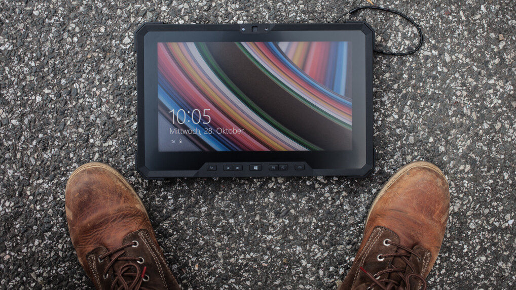 Dell Latitude 12 Rugged Tablet: Auf den ersten Blick und aus dieser Perspektive gar nicht so besonders - aber irgendwo muss der hohe Preis ja herkommen.