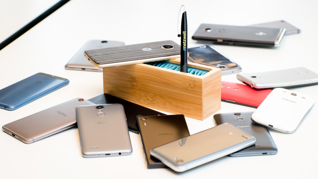 Symbolbild Smartphones bis 300 Euro