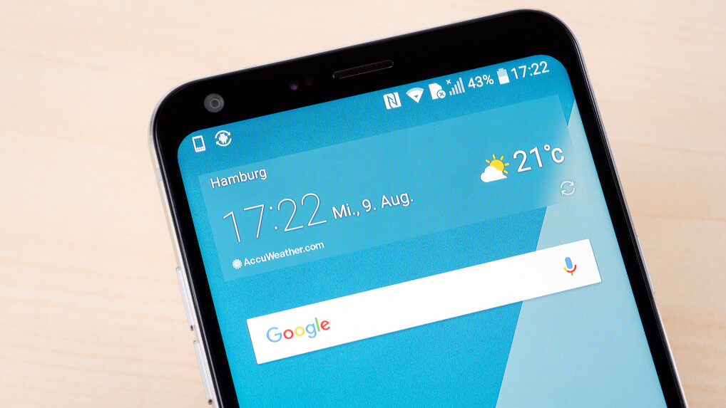 LG Q6 3