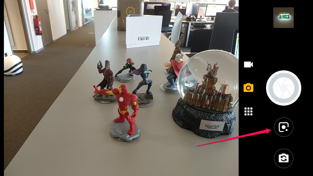 Google Lens ist direkt über die Kamera-App des Moto Z3 Play aufrufbar.