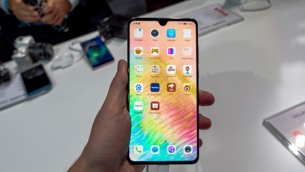 Das Mate 20 bietet nur eine winzige einkerbung im Display.