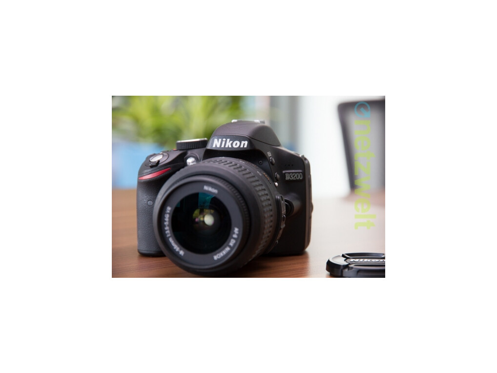Einstieg in Nikons F-System: Die Nikon D3200 bietet eine hohe Auflösung und eine gute Bildqualität.
