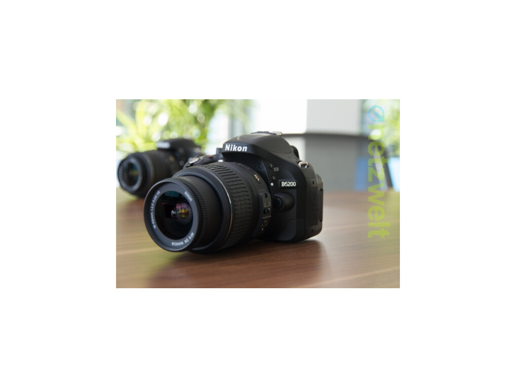 Nikon D5200 das Einsteigermodell mit Mittelklasse-Attitüden.