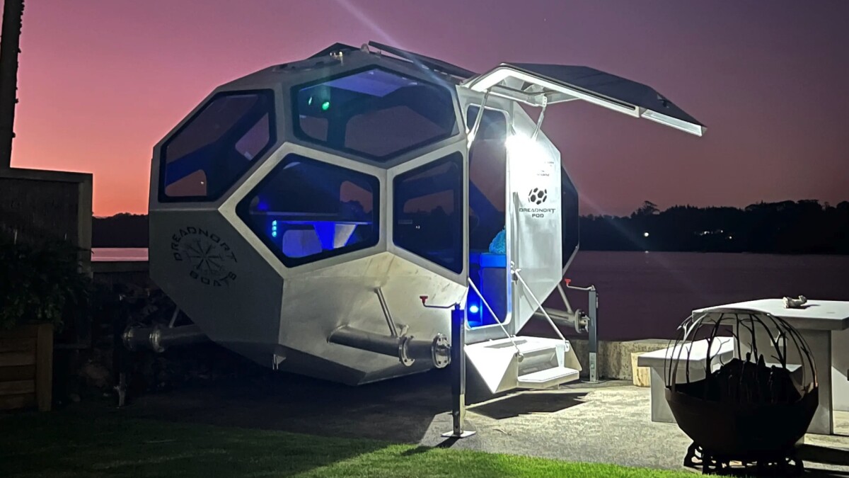 UFO gelandet: The Pod lässt sich als Tiny House oder mobiler Arbeitsplatz nutzen.