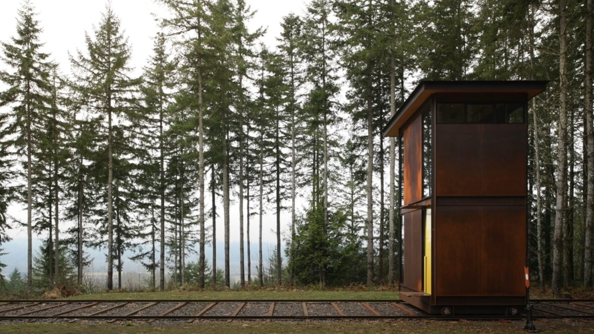 Ein Tiny House auf Schienen gibt es nun in der Nähe von Seattle.