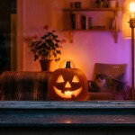 Dank Philips Hue lässt sich das Heim zu Halloween unkompliziert in ein Spukhaus verwandeln.