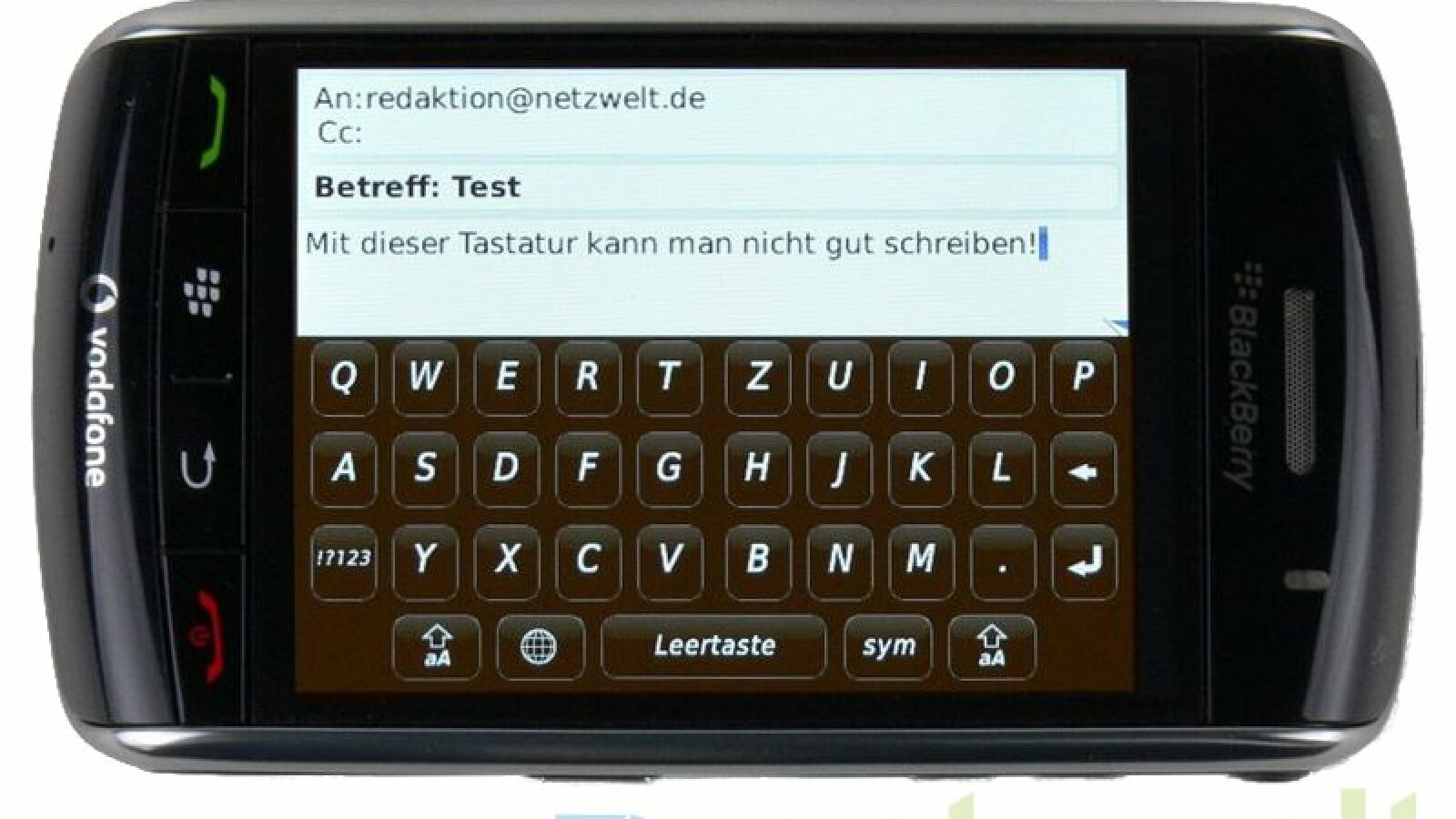 Obwohl die Felder groß genug sind, kann die Tastatur eine mechanische nicht ersetzen.