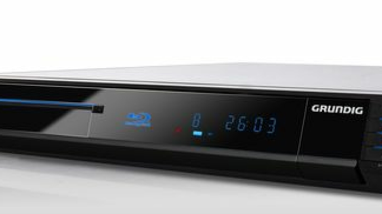 Ende 2008 bringt Grundig diesen Blu-ray-Player auf den Markt. Der GDP 8800 BD mit BD Profile 1.1, HDMI 1.3 für die 1080/24p-Bildwiedergabe, einem analogem 7.1-Audio-Ausgang und einem USB-Anschluss versehen sein. Er liest auch CDs und DVDs aus. Die unverbindliche Preisempfehlung liegt bei 449 Euro.