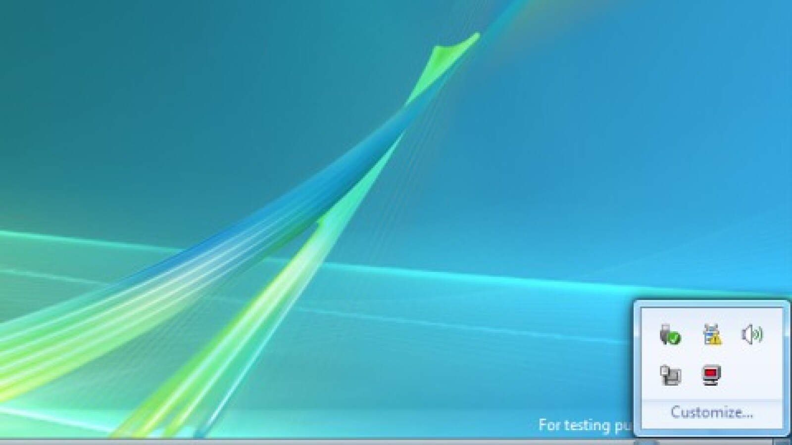 Microsoft hat in Windows 7 dafür gesorgt, dass Programme sich nicht selbstständig in den System Tray am unteren rechten Bildschirmrand schreiben dürfen. Das erledigen Sie selbst über ein Aufklappmenü.