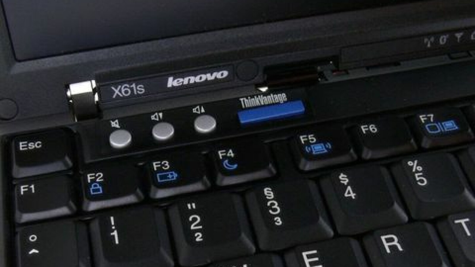 Sondertasten für die Lautsprecherbedienung.