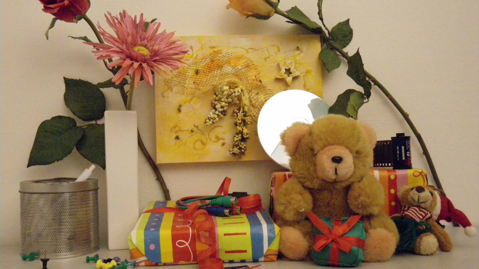 Zimmerbeleuchtung ein, Blitz aus: ISO 800, Blende 3.8, 1/80 Sekunde.