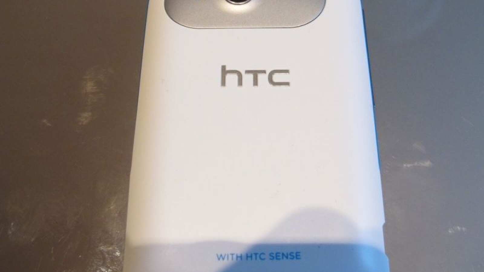 Die Verarbeitung ist wie von HTC gewohnt hervorragend. (Bild: netzwelt)