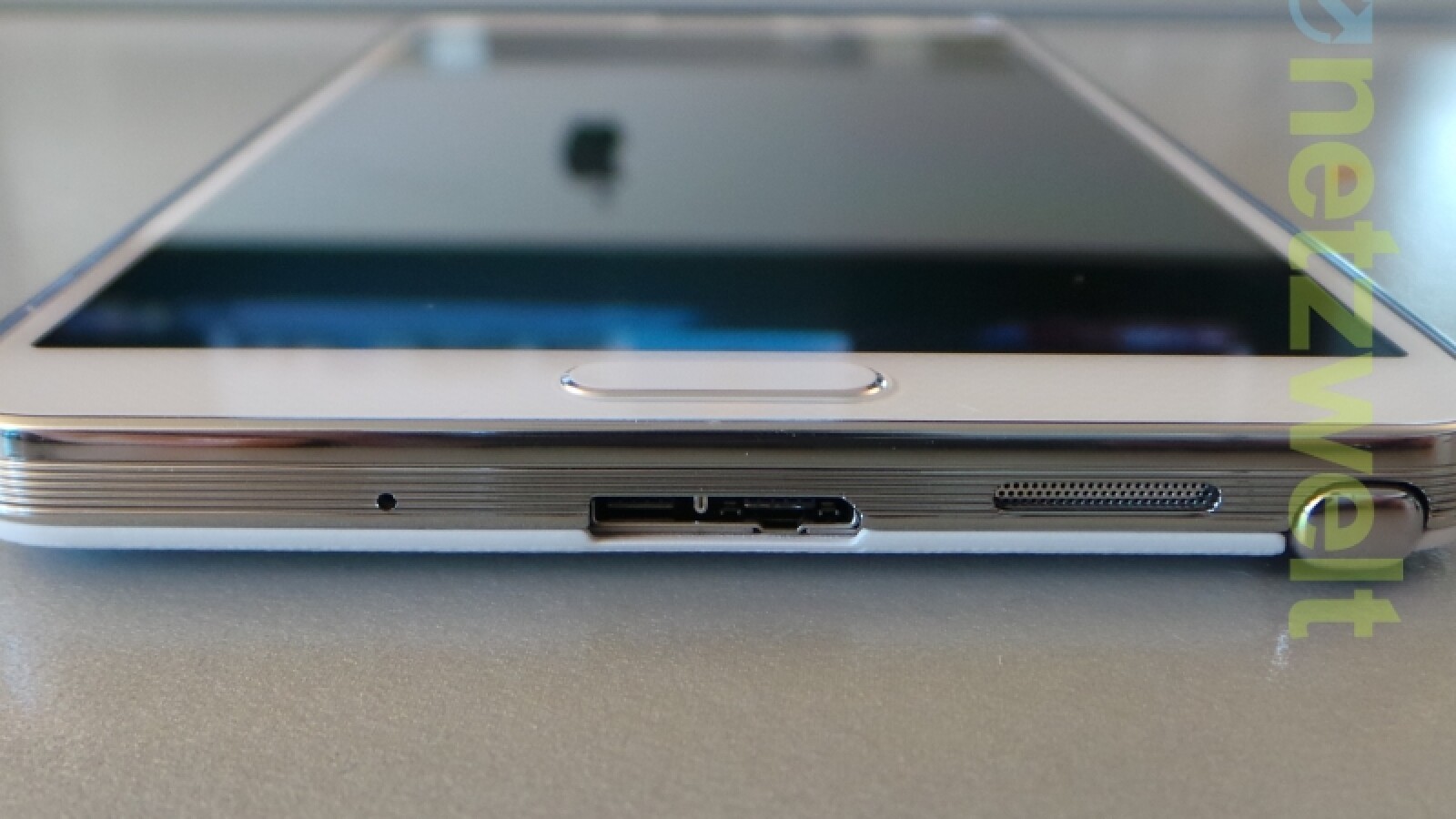 Das Galaxy Note 3 verfügt über einen microUSB 3.0-Anschluss. (Bild: netzwelt)