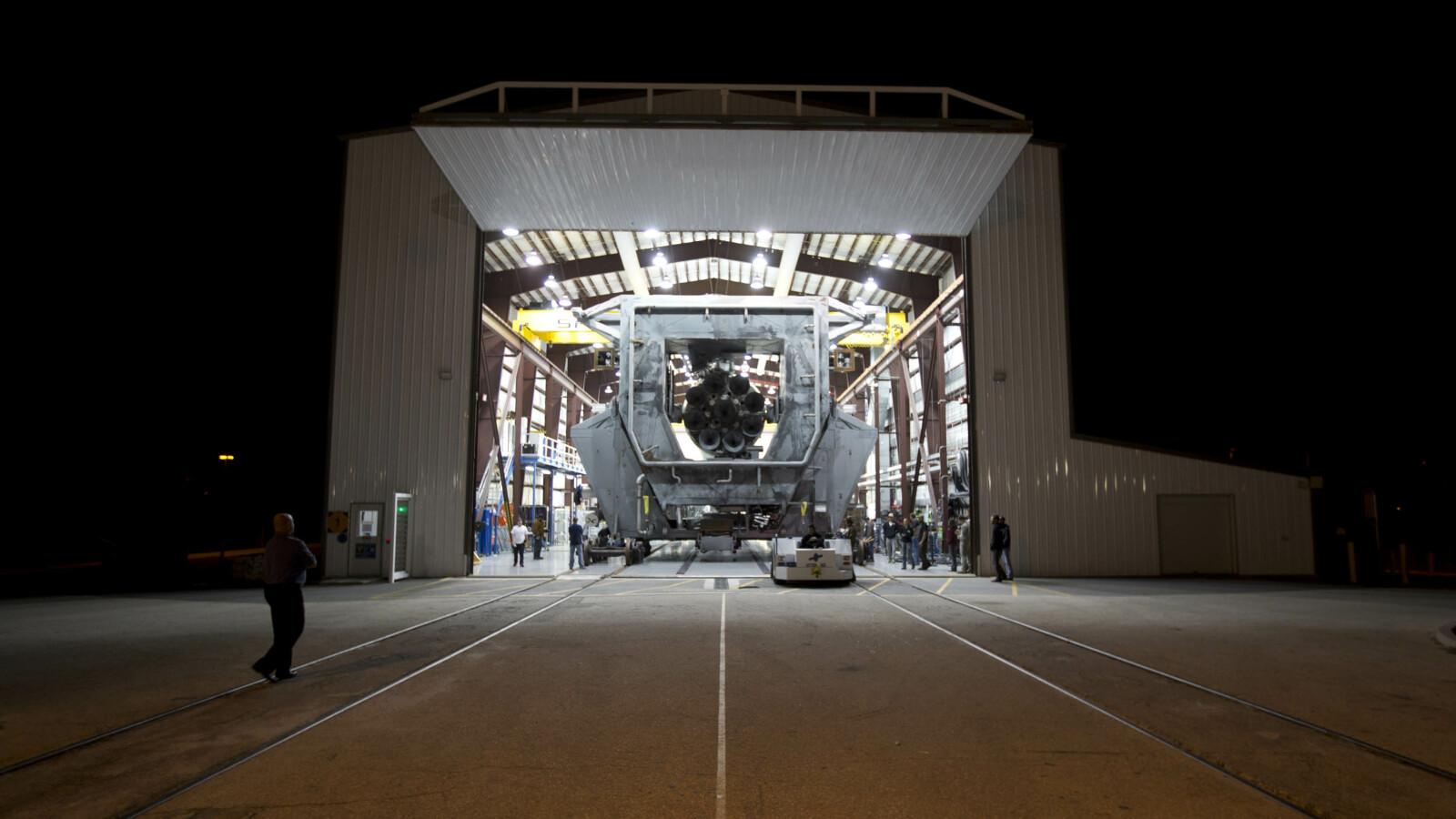 Noch drei Mal wird Falcon 9 Satelliten von SES ins Weltall bringen. (Bild: SpaceX)