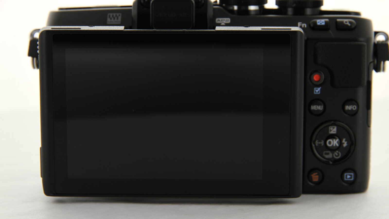 Olympus Pen Lite E-PL7 180