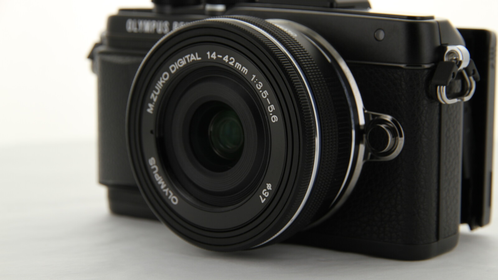 Olympus Pen Lite E-PL7 36