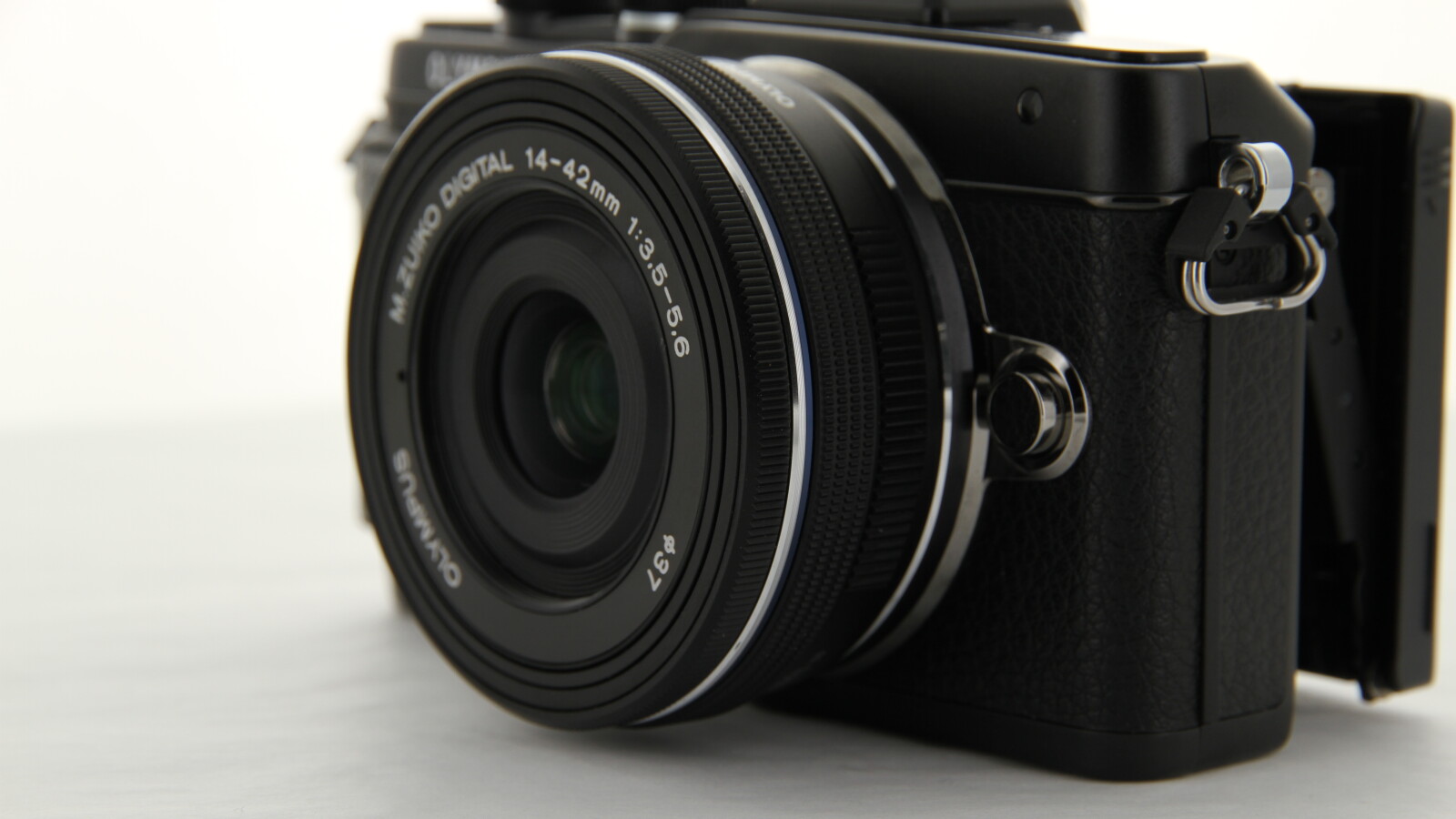 Olympus Pen Lite E-PL7 48